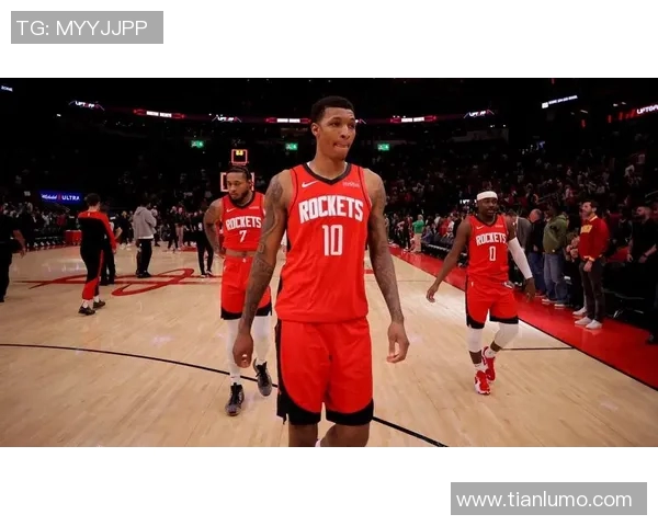 小贾巴里史密斯：新星崛起，篮球场上的未来之光与潜力无限